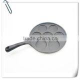 Cast Iron Cookware Cake Pan thumbnail-1