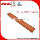 Customized Packaging Quality Soild Wood Magnetic Cutter Frame thumbnail-2