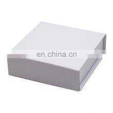 Small Square Plain White Folding Magnet Gift Box for Small Gift Packaging thumbnail-1