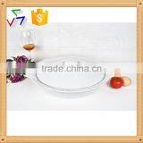 15" Oval Porcelain Bakeware With Lid thumbnail-1