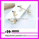 3.5mm Crystal Dust-Proof Plug Ear Cap Fits Galaxy IPhone 5 4S