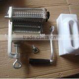 Manual Cast Iron Meat Tenderizer thumbnail-2