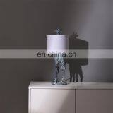 Внутреннее освещение. Настольные лампы в виде античного жирафа из резина по низкой цене для украшения столов