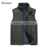 China Waterproof and Windproof Warm Men 100%nylon Softshell Vest thumbnail-1