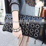 DY0050Z Europea Fashion Ladies Hollow Out Envelope Bag Ladies Clutch thumbnail-1