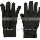 Neoprene Sports Gloves thumbnail-1
