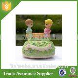 Top Handmade Resin Gifts Wedding Decorations Wholesale China thumbnail-3