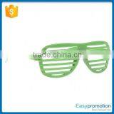 New Design Novelty Plastic Sunglasses Without Lens, Custom Plastic Sunglasses Made in China thumbnail-2