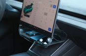 Storage Box Under the Central Control Screen of 24-25 Tesla Model3/y (with Silicone Pad) - Transparent Version thumbnail-2
