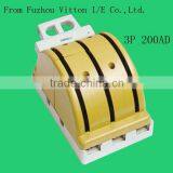 Porcelain Knife Switch thumbnail-1