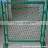 Outdoor Green Color Anti Dazzle Expanded Metal Mesh Fence thumbnail-1