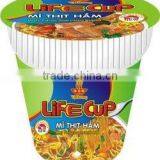 Meaty Flavour Instant Noodles in Cup thumbnail-1