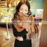 2017 Fashional Classic Young Ladies Scarf Two Colors Imitated Cashmere Material 200*65cm Wth 2 Pockets and Tassels Girl Muffler thumbnail-3