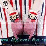 Ladies Cute Wool Gloves With Embroidery thumbnail-2