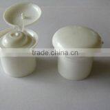 Plastic Flip Top Bottle Cap thumbnail-2
