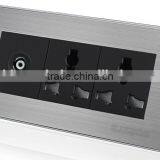 2015 Hot Multi Wall Socket PC Material Power Save Made in China Lan Socket and Universal Socket