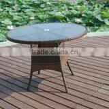 Outdoor Rattan Plastic Round Table With Tempered Glass Top