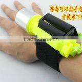 1000 Lumen Light Underwater Diving Flashlight thumbnail-2