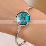Silver Plated Color Wolf Pattern Women Glass Cabochon Wolf Necklace Wholesale thumbnail-4