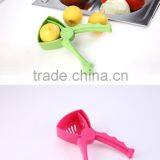 ABS 18*9*3.8 New Products Lemon Juicer/Lemon Squeezer thumbnail-2