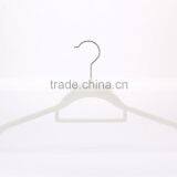 Velvet Hanger With Tie Bar Logo thumbnail-3