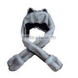 2015 White Wolf Fur Animal Hat Scarf With Paws thumbnail-4