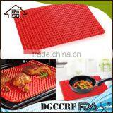 NBRSC Healthy Cooking Non Stick Heat Resistant Raised Pyramid Shaped Silicone Mat Oven Baking Tray Sheets thumbnail-1