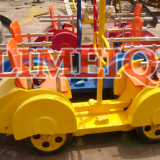 Thrilling Amusement Track Rides Outdoor Meniscus Drift Flying Car thumbnail-1