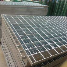 Steel Grating Stair Treads With Serrated Nosing Anti-Slip Surface for Industrial Walkways thumbnail-1