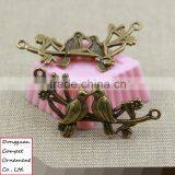 Wholesale Diy Jewelry Zinc Alloy Branch Kissing Birds Pendant thumbnail-2