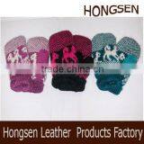 Knitting Glove thumbnail-1