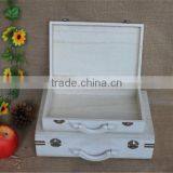 White Wholesale Empty Lightweight Wood First Aid Box With Handle thumbnail-5
