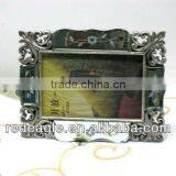 High Quality Different Types Photo Frames in Dubai thumbnail-1