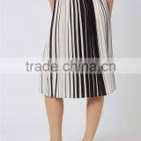 Factory Made Stripe Pleated Midi Skirts Chiffon Pleated Fashion Skirts White And Black Wholesale Skirts thumbnail-5