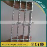 Guangzhou Factory Free Sample i bar type steel grating/serrated galvanized steel grating