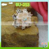 Wholesale Decorative Flower Rhinestone Button thumbnail-1