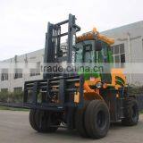 Heavy construction equipment New Terrian Forklift C4000 with 4000kg rated capacity