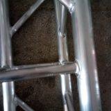 Guangzhou Truss Supplier for 300*300 mm Screw Bolt Truss thumbnail-3