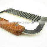 42076 Dough Sheeter Cutter Pastry/Flour Cutter With Wooden Handle thumbnail-3