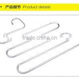 Made in High Quality Customized Design Unique Metal Decorative Dress Hangers Stand thumbnail-1