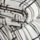 Scotland Style Grid Printed Microfiber Coral Fleece Blanket For Five-star Hotel thumbnail-6