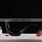 High Quality Handmade Swan Shape Wine Decanter Supplier thumbnail-2