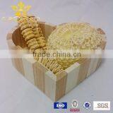 The Heart-shaped Tubs Natural Bath Set thumbnail-2