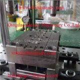 Vertical Type Plastic Injecton Molding Machine thumbnail-1