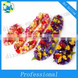 Party stage performances use plastic flower lei