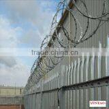 galvanized/PVC coated barbed iron wire (Reliable Factory)
