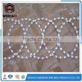 BTO22 Welded Typed Razor Barbed Wire Mesh thumbnail-4