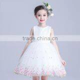 Hot Sale White Gown Tulle Yarn Flower Girl Kids Dresses thumbnail-1