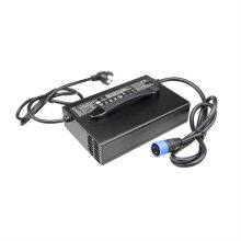 Superpower Smart 1000W 48V 17A 60V 14A 72V 11A Waterproof Battery Lithium Charger for Golf Carts AGV & Forklift thumbnail-1