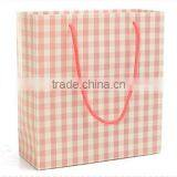 Pink Lattic Design Paper Gift Bag thumbnail-1